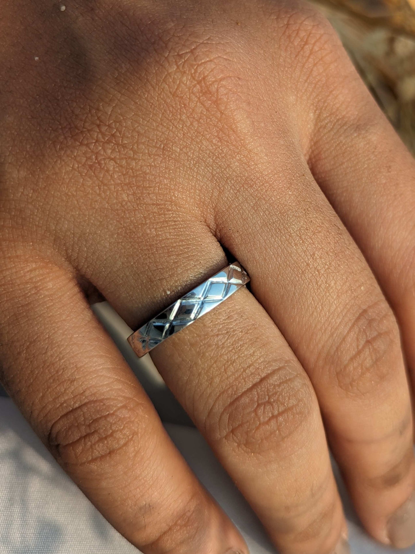Ada Silver Criss-Cross Band
