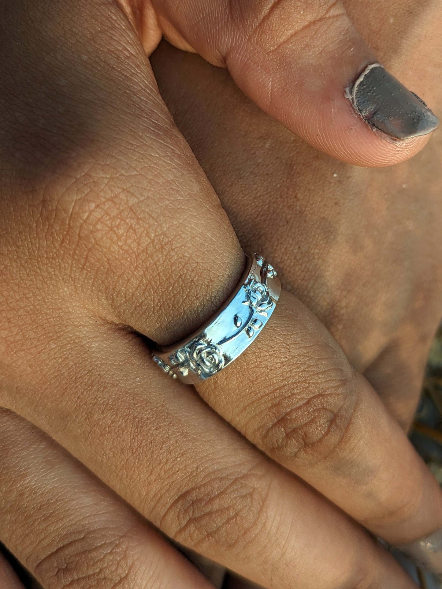 Iris Silver Floral Band