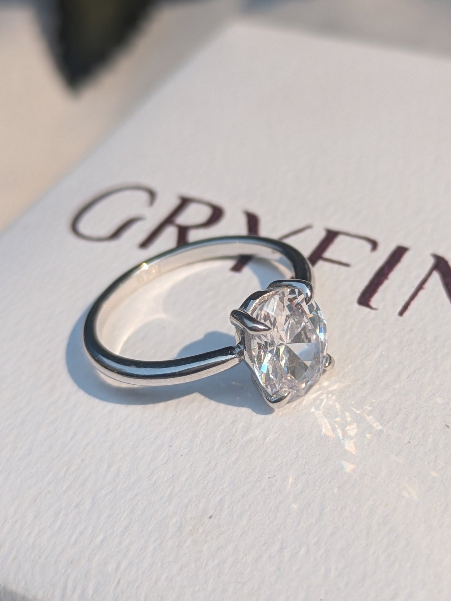 Mavis Low Setted Silver Oval Ring
