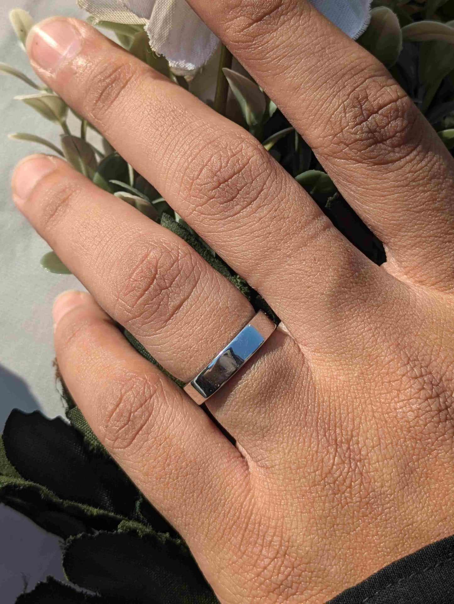Classic 4 mm Thick Silver Band