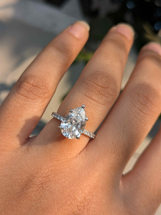 Gloria Pear Solitaire Silver Ring