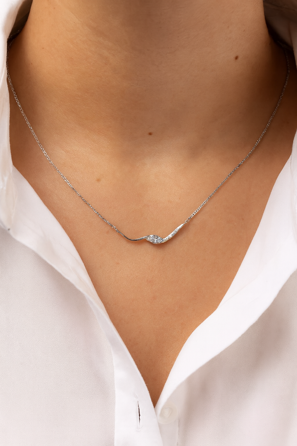 Curve Marquise Silver Necklace