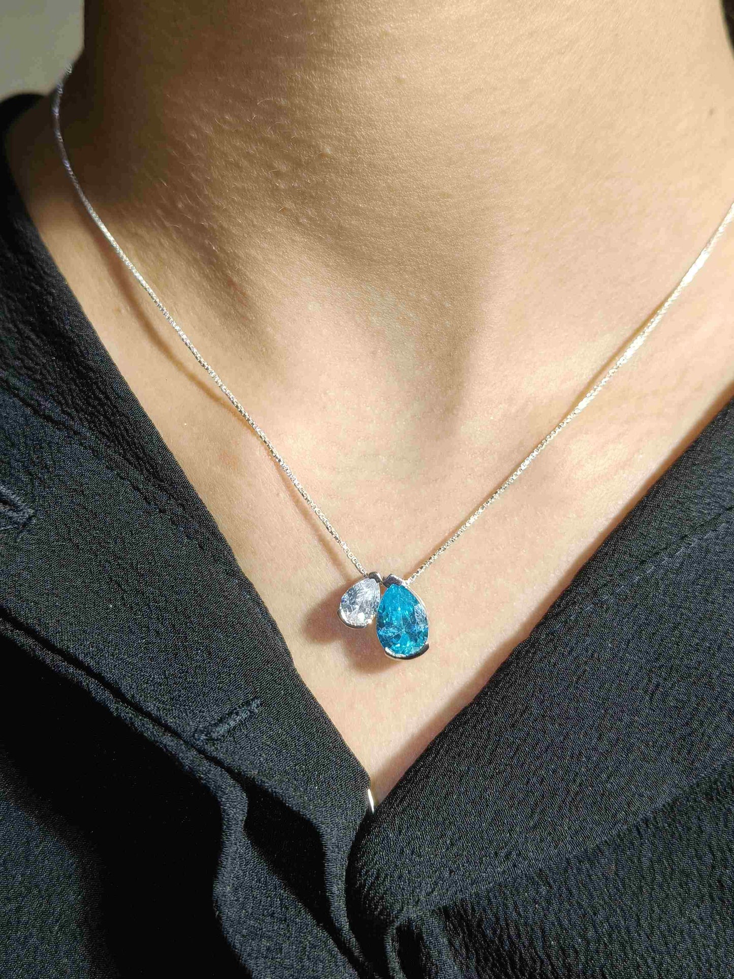 Aqua Blue Pear Toi Et Moi Silver Pendant