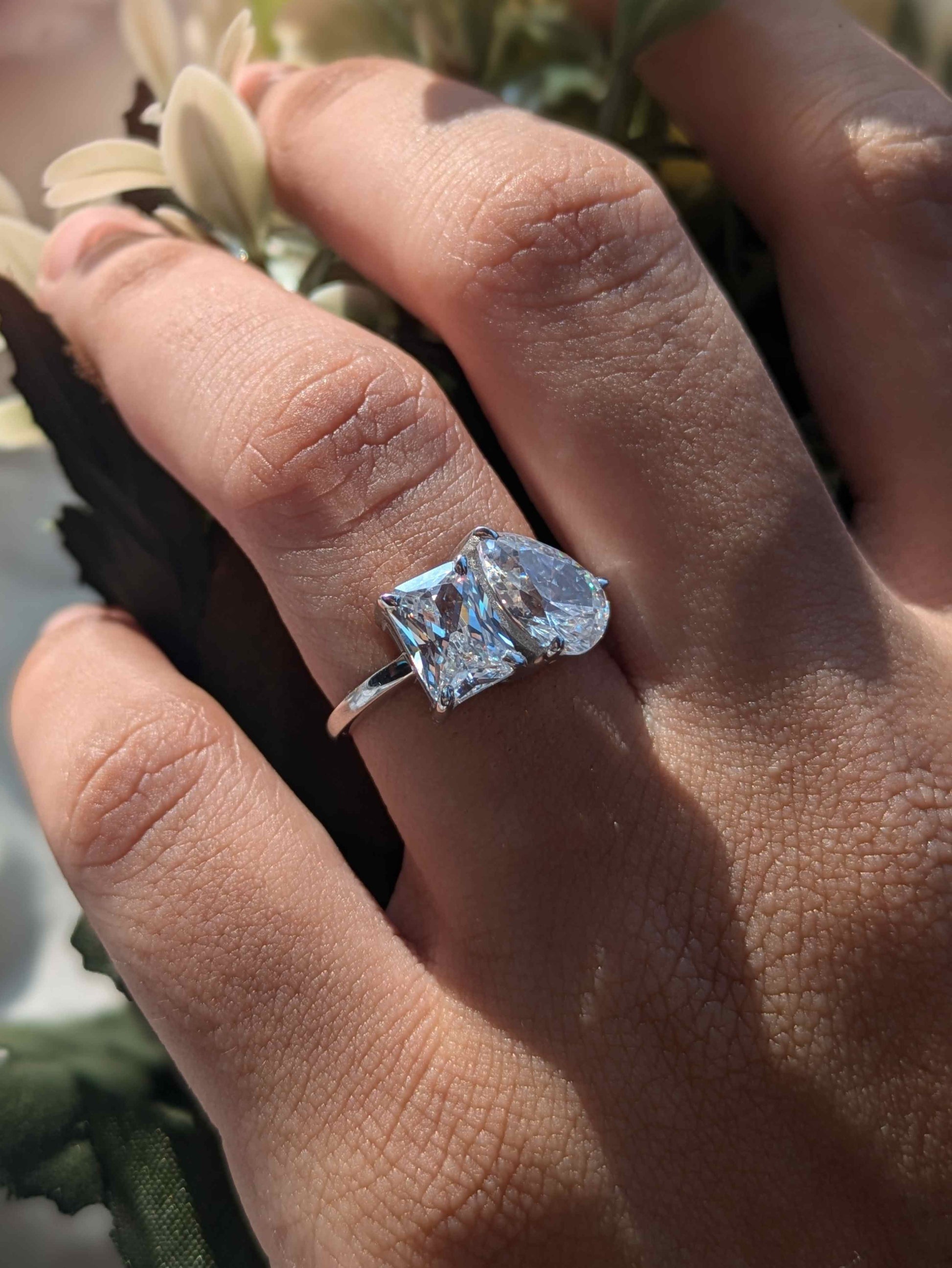 Radiant Cut 10 Ct Cubic Zirconia Ring Pear Radiant Toi Et Moi