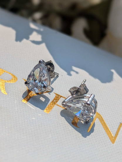 Pear Stud Silver Earring