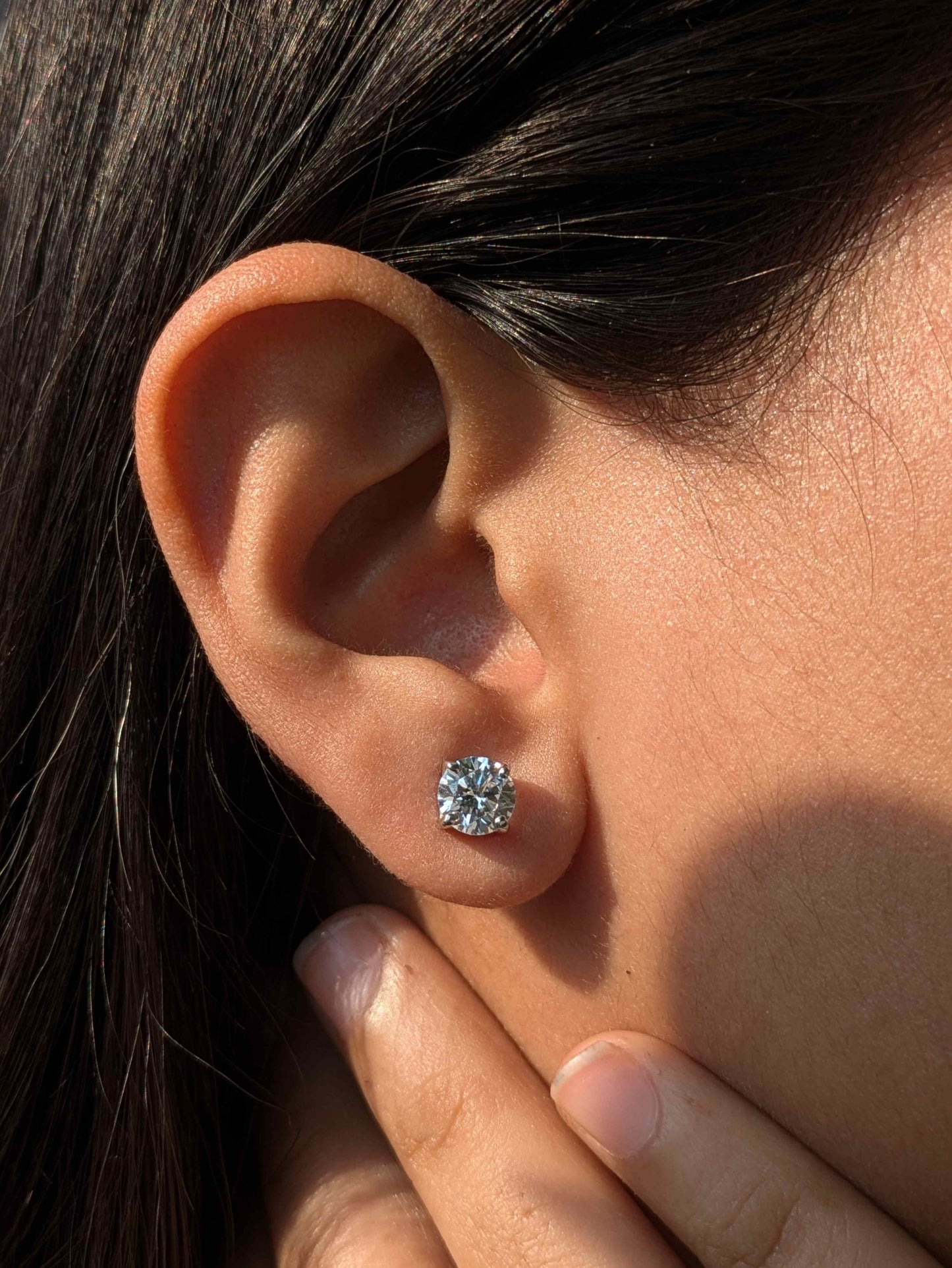 Round Stud Silver Earring