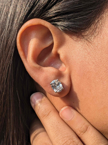 Oval Stud Silver Earring