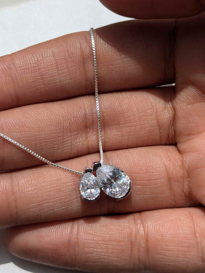 White Pear Toi Et Moi Silver Pendant