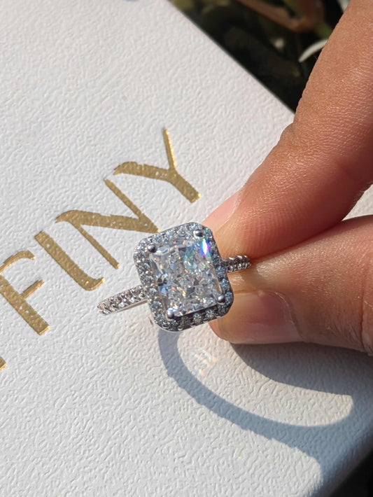 Radaint Ice Crushed Silver Halo Solitaire Ring For Women