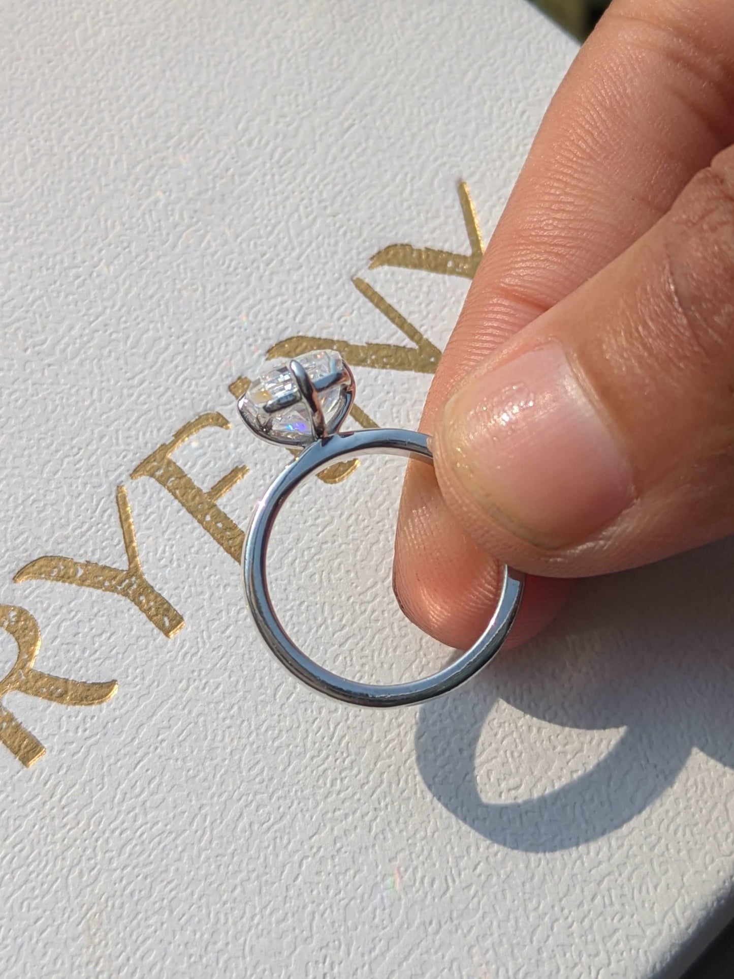 Radaint Ice Crushed Silver N/S Setting Ring For Women