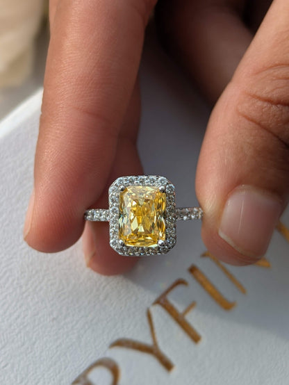 Yellow Radaint Ice Crushed Silver Ring For Women