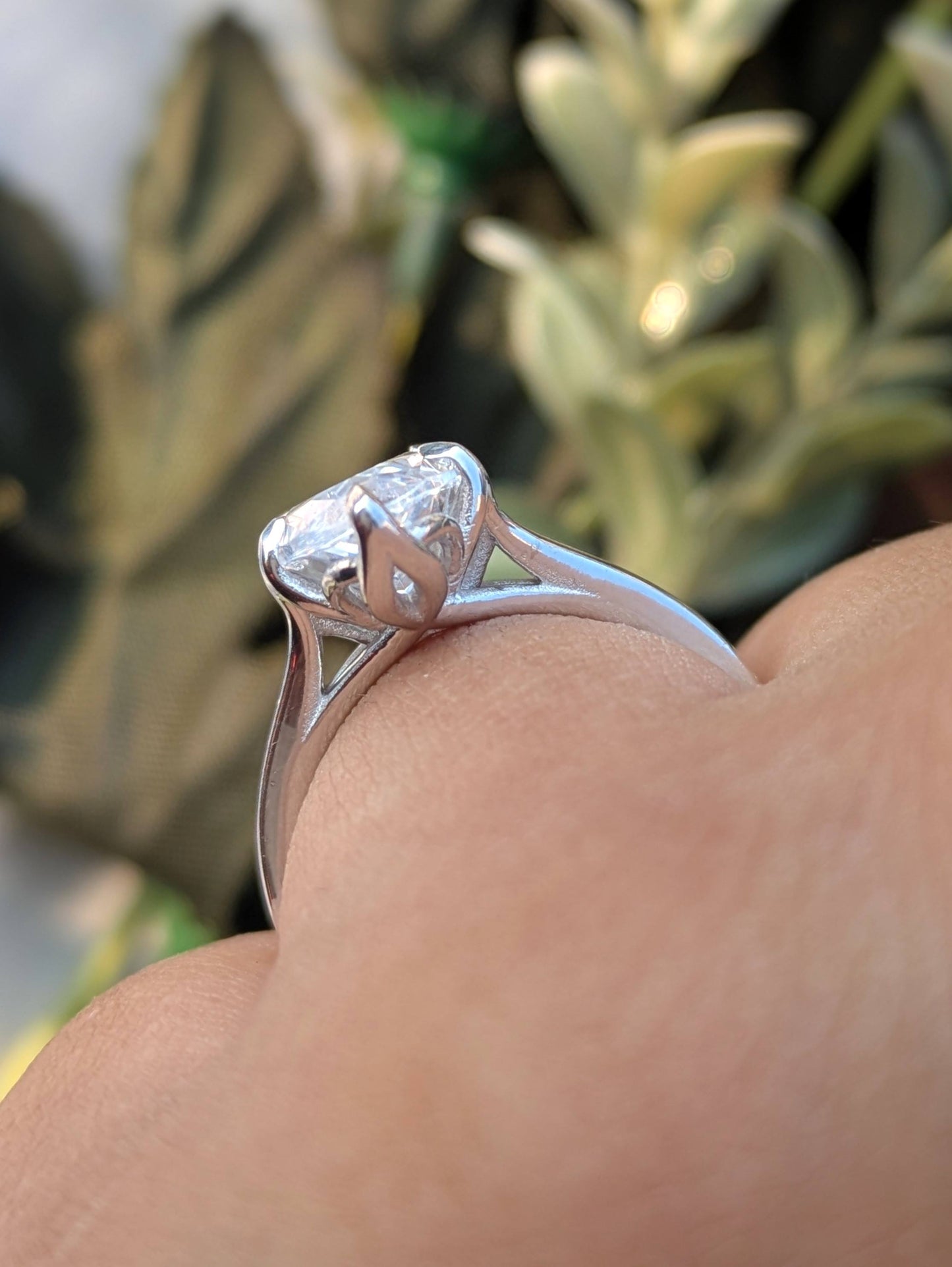 4.2Ct Marquise Petal Set Solitaire Silver Ring for Women