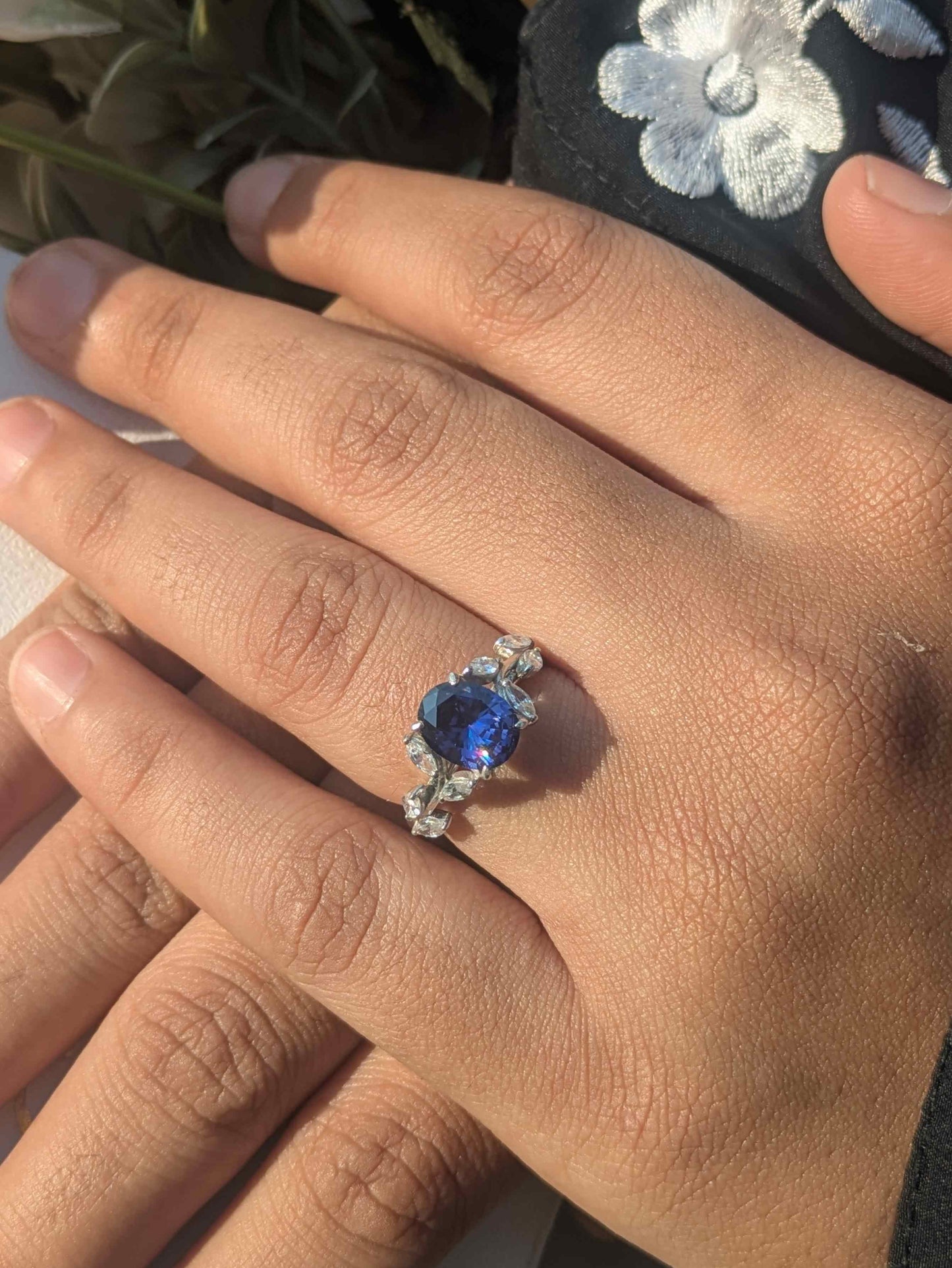 1.8Ct Casey Blue Tanzanite Floral Shank Oval Silver Solitaire Ring For Women