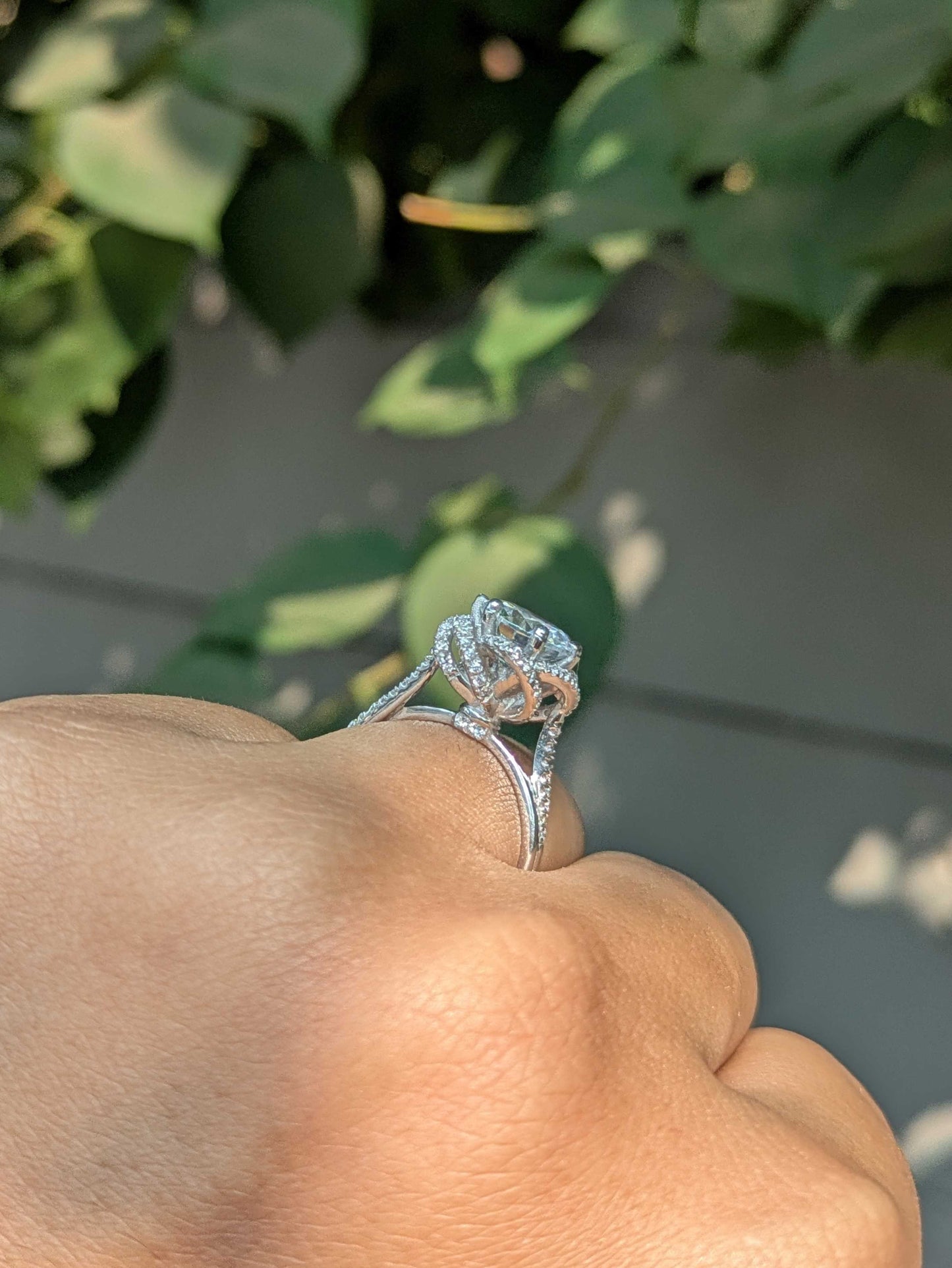 2Ct Cynthia Luxe Round Solitaire Silver Ring For Women