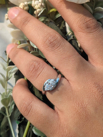 1 Ct East West Setted Marquise Silver Solitaire Ring For Women