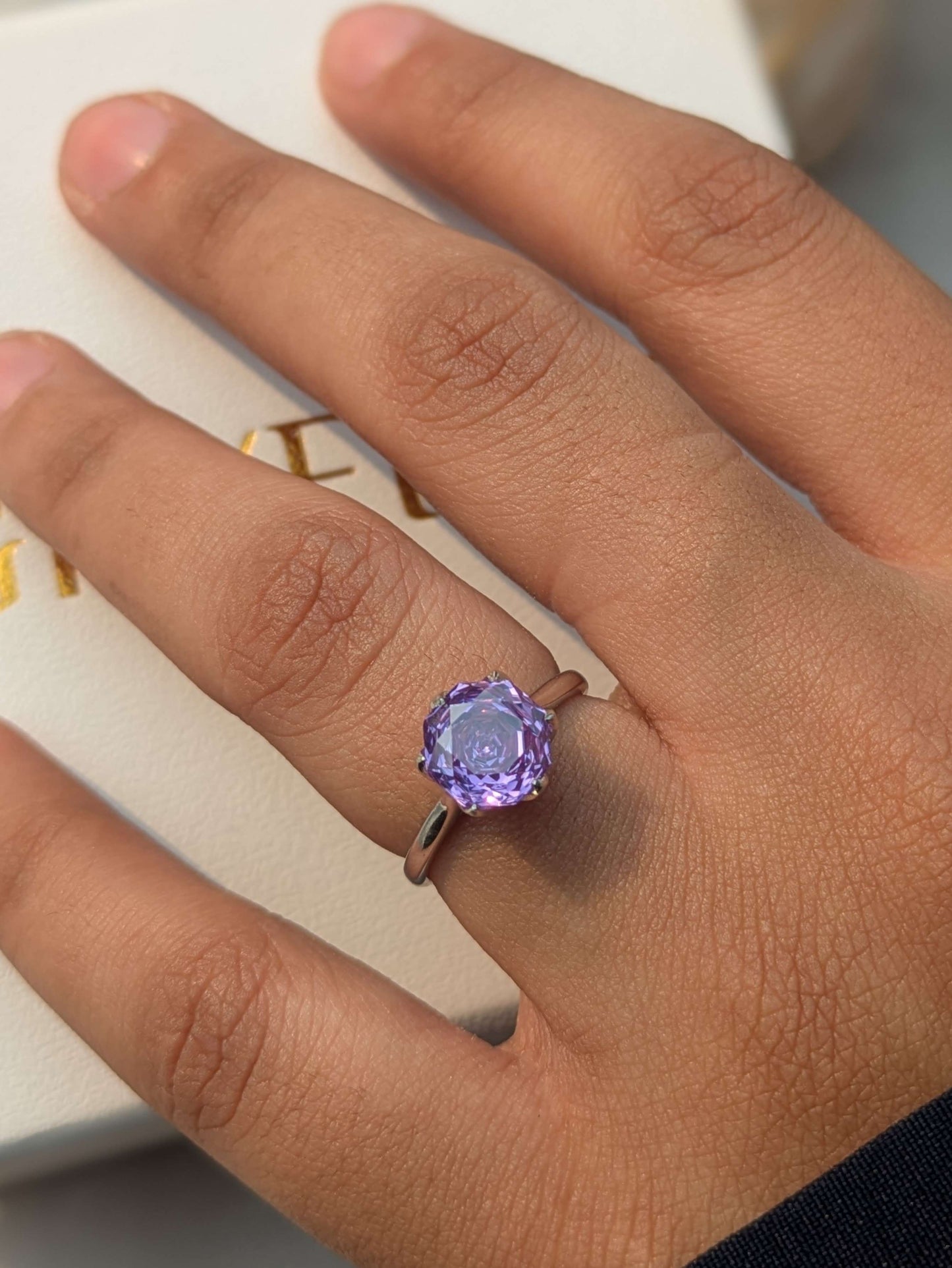 2Ct Purple Rose Cut Tulip Setting Silver Solitare Ring For Women
