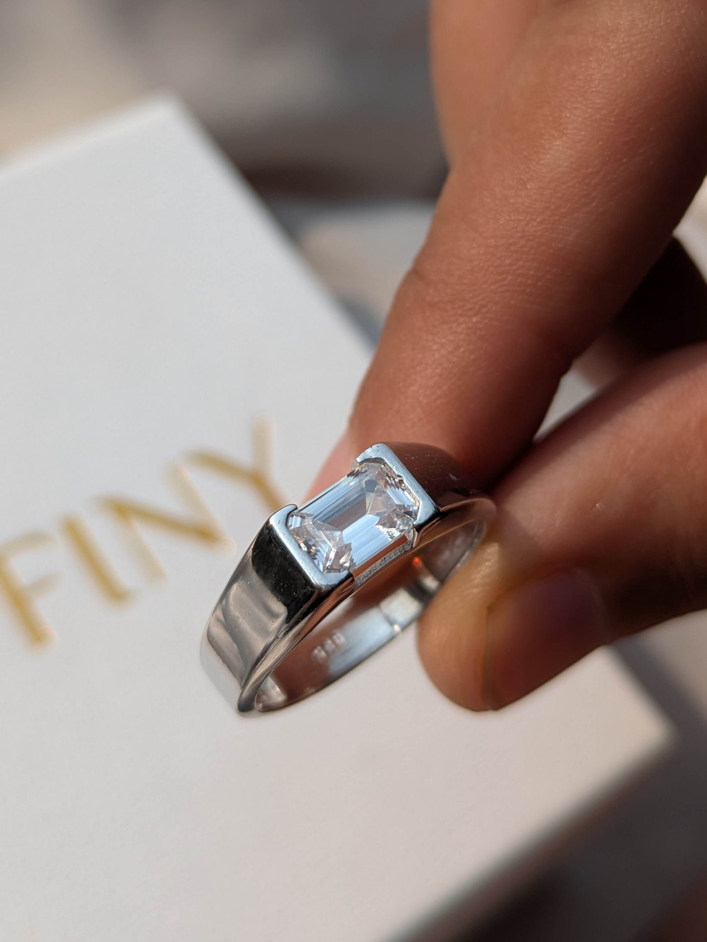 1 Ct Emerald Open Bezel Silver Engagement Ring For Men