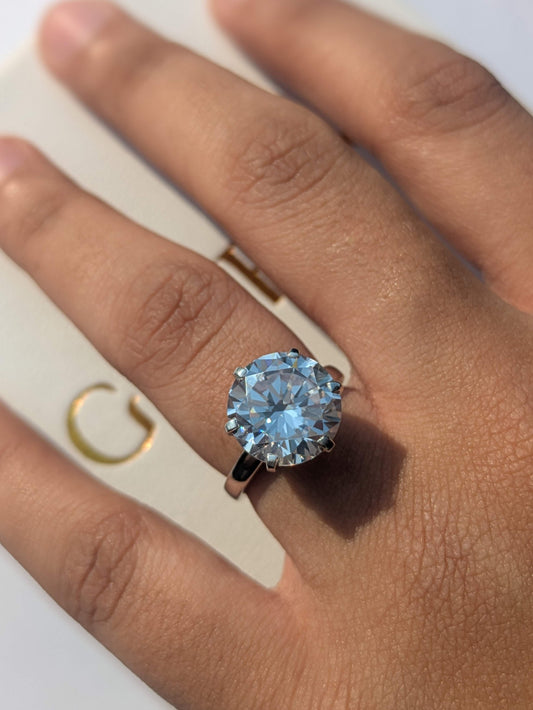 5.85Ct Lux Round Silver Solitaire Ring For Women