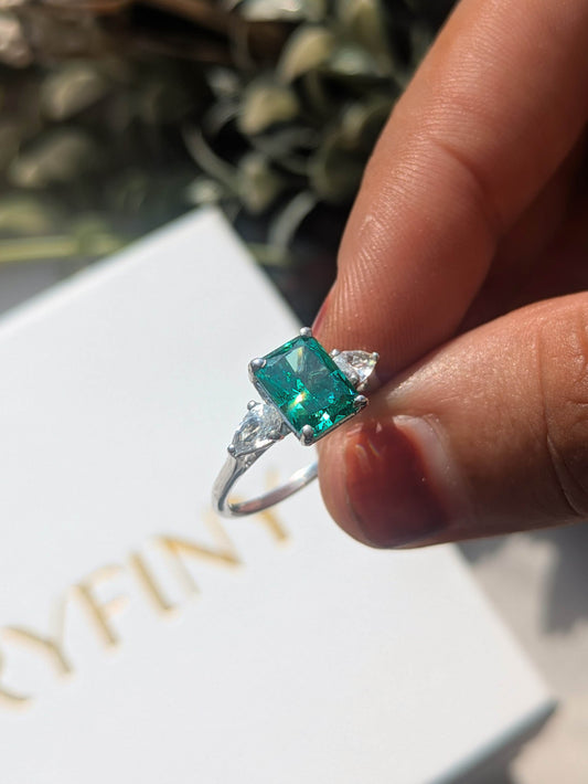 2Ct Green Ice Crushed 3 Stone Silver Ring For Women