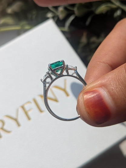 2Ct Green Ice Crushed 3 Stone Silver Ring For Women