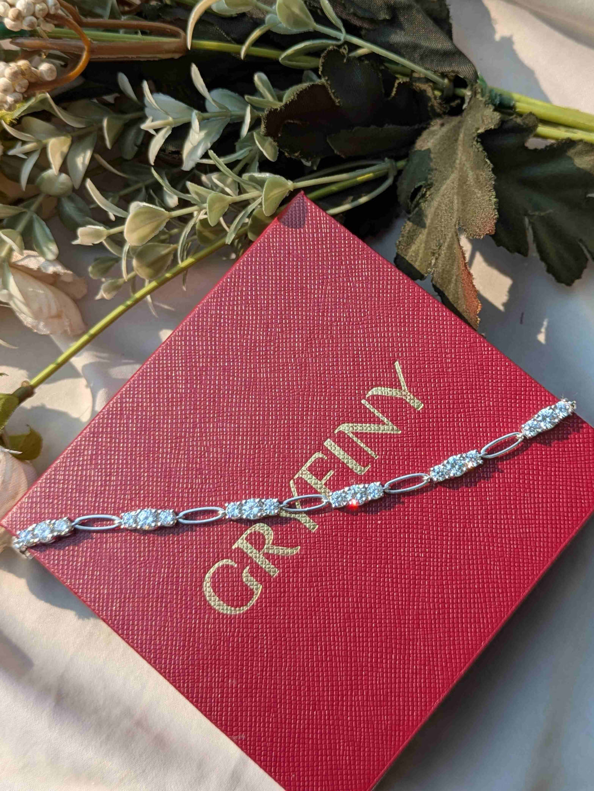 Noelle 3-Stone Silver Chain Bracelet For Women