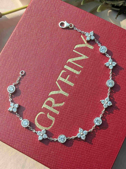 Star & Round Silver Chain Bracelet For Women (Adjustable upto 7 inch)